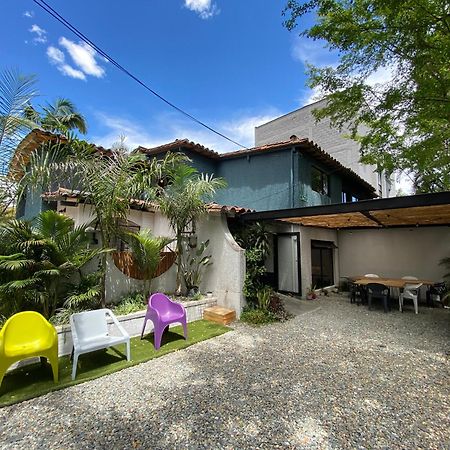 Casa Mosaiko Patio Bonito Hotel Medellin Ngoại thất bức ảnh