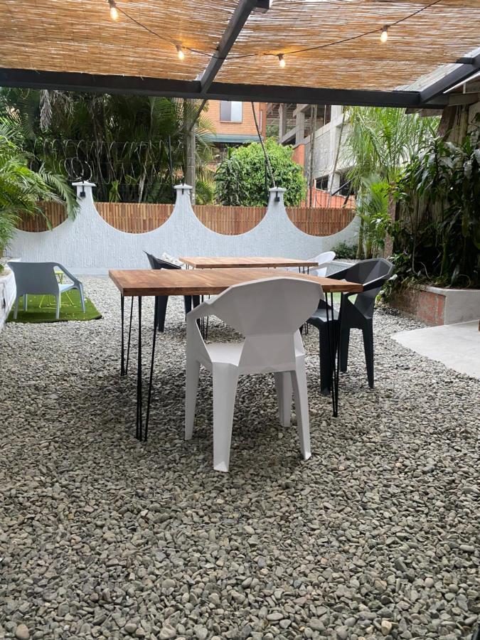 Casa Mosaiko Patio Bonito Hotel Medellin Ngoại thất bức ảnh